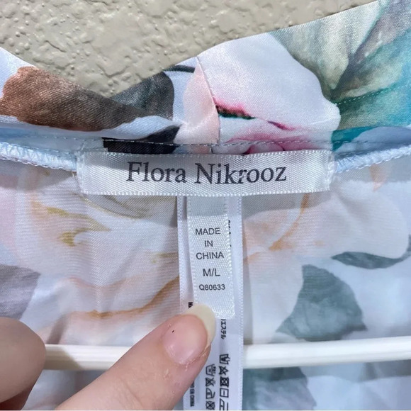 FLORA NIKROOZ Blue Satin Floral Robe Size Medium Large - Picture 5 of 6